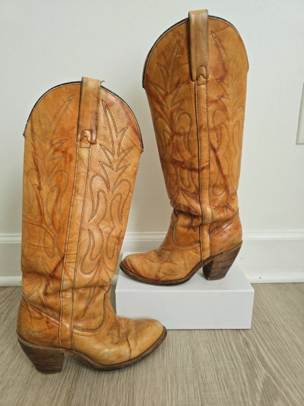 Miss Capezio Tan Brown Western Cowgirl Boho Festival Boots 6.5 Coastal Rodeo